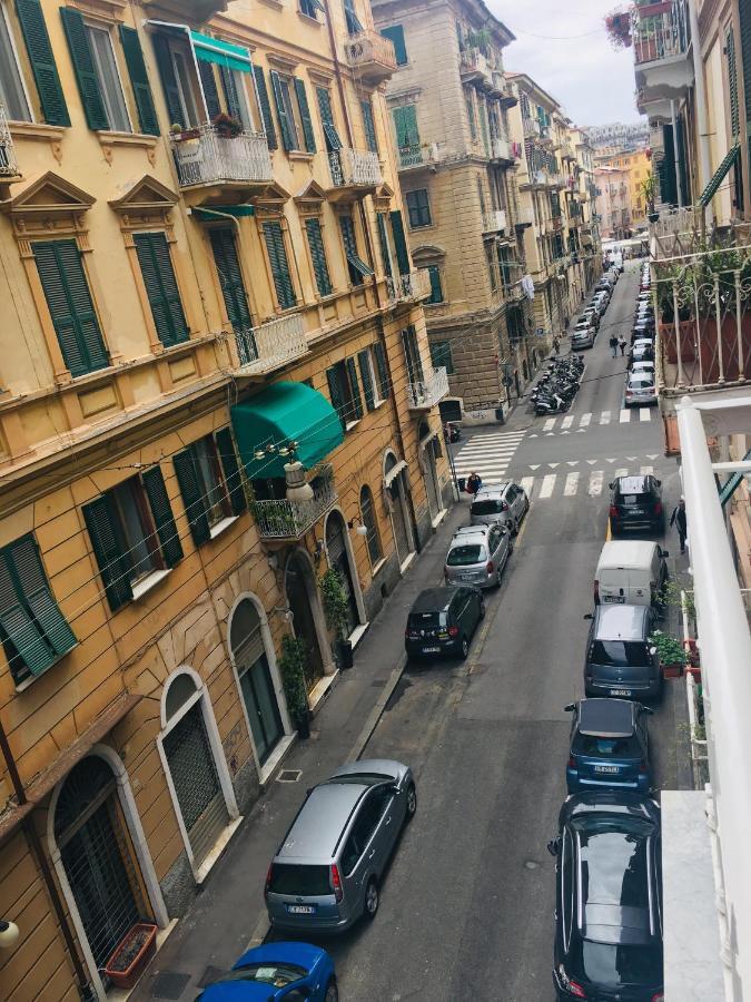 Queen Chic Apartment La Spezia Exterior foto